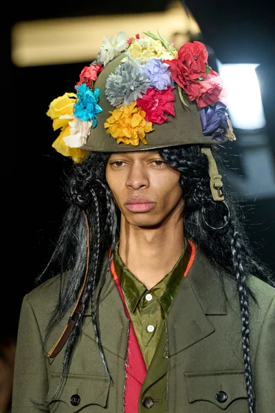 Look 123